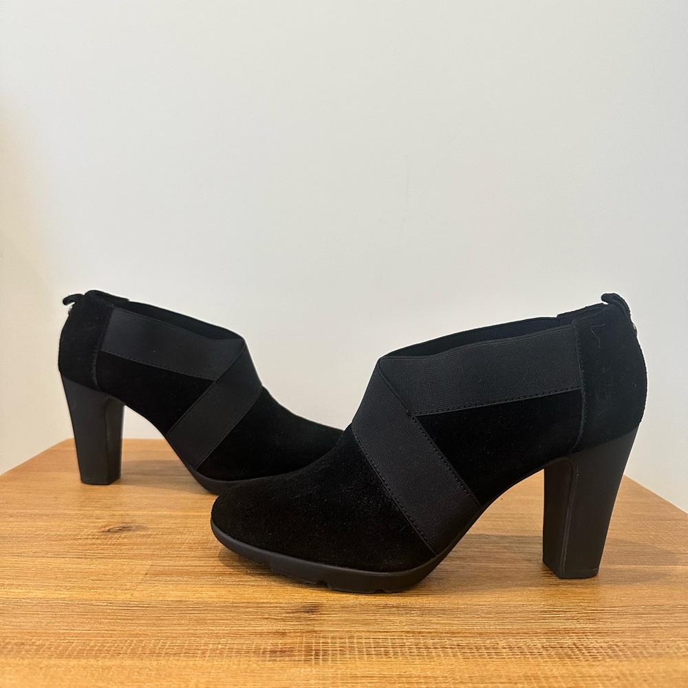Anne Klein Xiana Bootie Heel, Size 8M